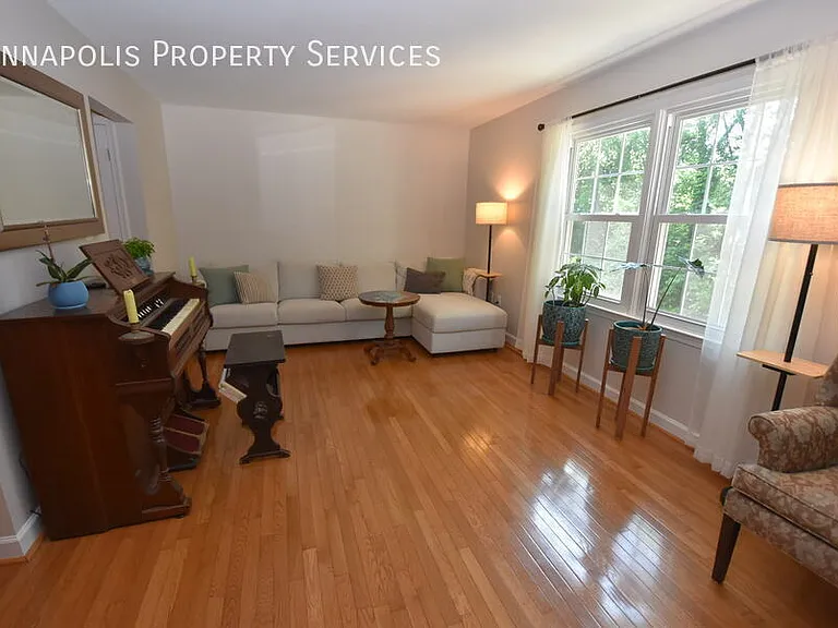 518 Bay Dale Ct — Photo 36
