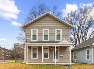 1321 Summer St, Burlington, IA 52601