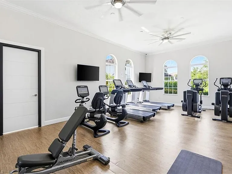 7070 Venice Way #2904 — Photo 43