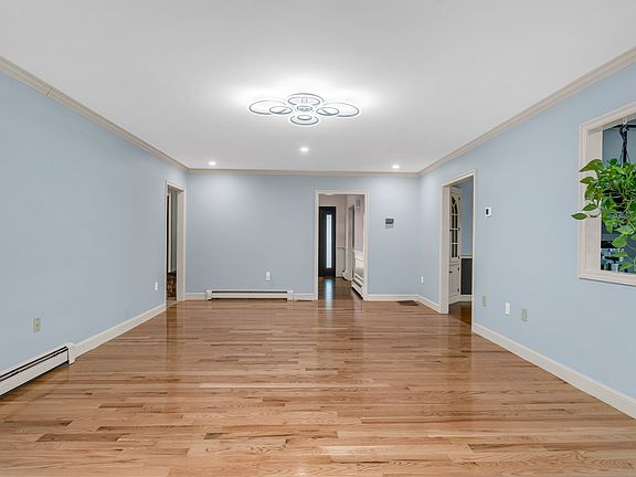 3rd image of 5 Bedros St