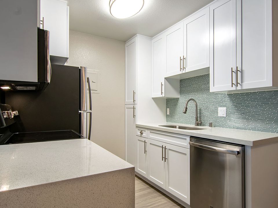 La Jolla Blue Apartments 7039 Charmant Dr San Diego CA Zillow