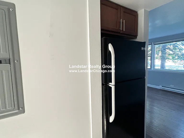 7628 N Milwaukee Ave #1B — Photo 5