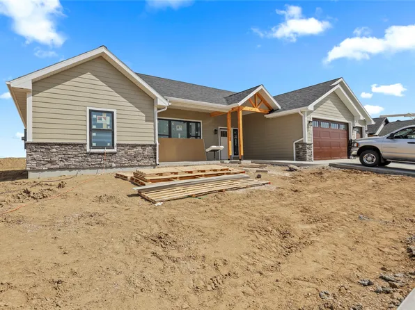 205 42nd Ave NE, Great Falls, MT 59404