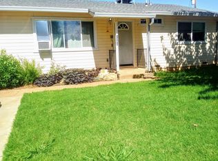 2344 Nebula St, Redding, CA 96002