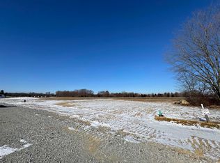 23 Blue Bird Pie Rd, Mitchell, IN 47446