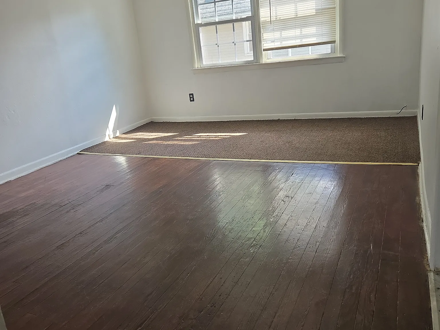 413 1/2 W Lapeer St — Photo 4