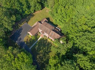 5723 Courtney Dr, Lothian, MD 20711