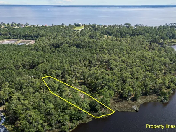 370 Madison Avenue, Oriental, NC 28571