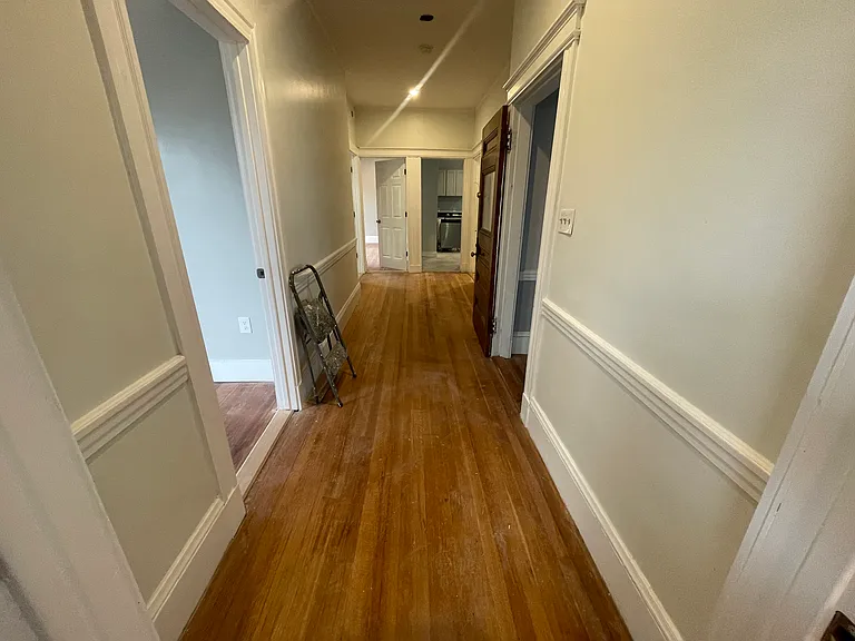 62 Charlotte St #3 — Photo 5