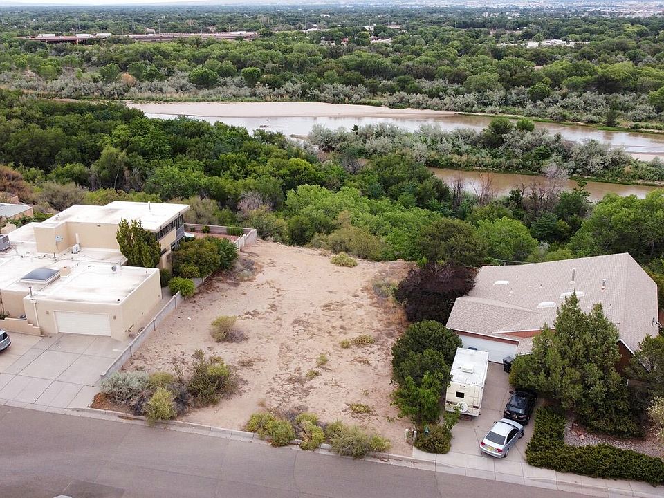 1st image of 1212 Riverview Dr NW