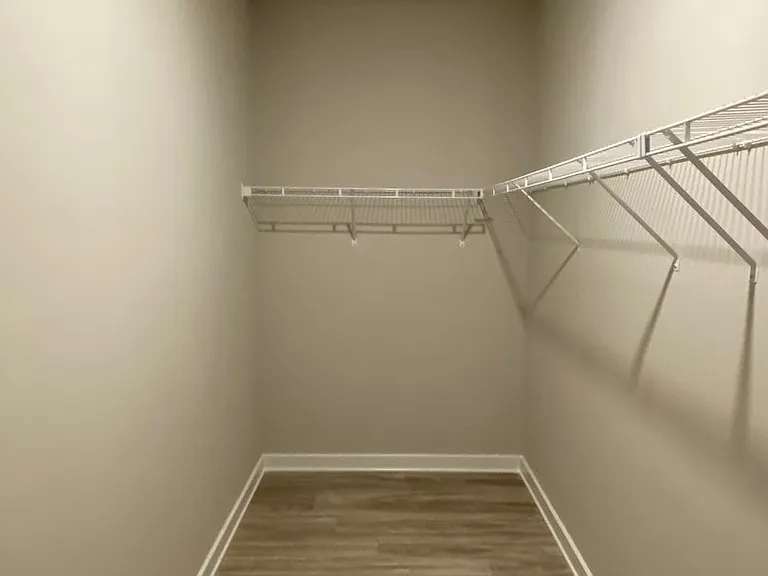 540 Ridgeview Cir — Photo 35