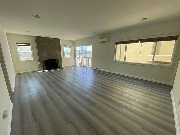 4th image of 2301 Highland Ave