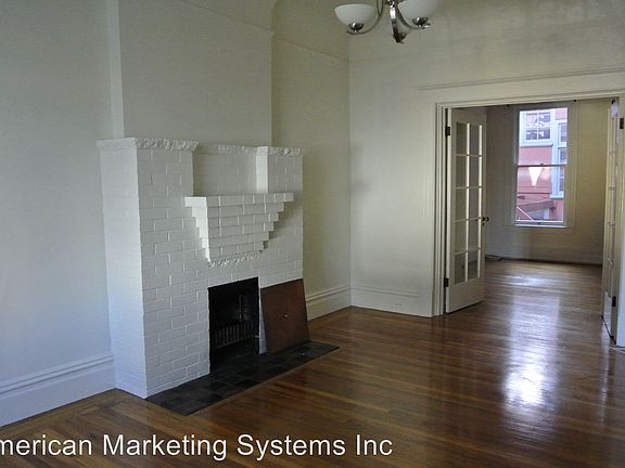 2nd image of 111 Laidley St