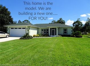 143 Mango Rd NE, Lake Placid, FL 33852