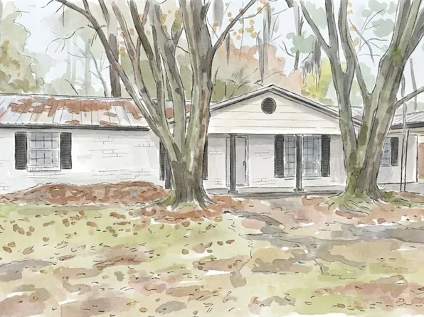 6 Canterbury Cir, Savannah, GA 31419