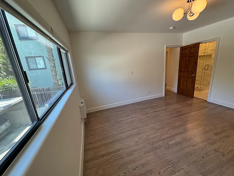 6345 Primrose Ave #10 — Photo 46