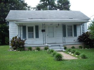 719 Spring St, Eden, NC 27288