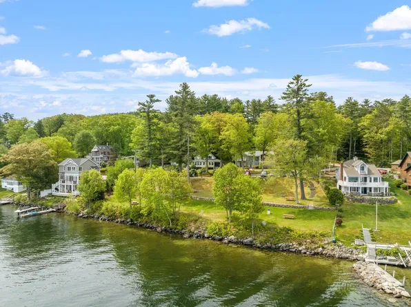 85 Belknap Point Road, Gilford, NH 03249