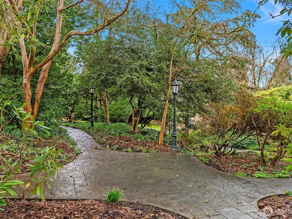 1118000701 Broadmoor Drive E, Seattle, WA 98112