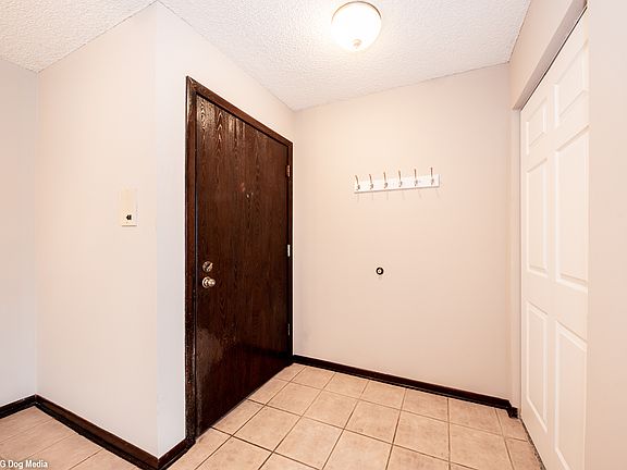 4th image of 13616 Royal Ct APT 210