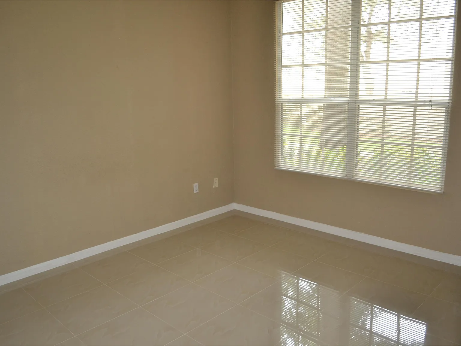 6368 Raleigh Street - Apto 1803 - Azur - 1 — Photo 4