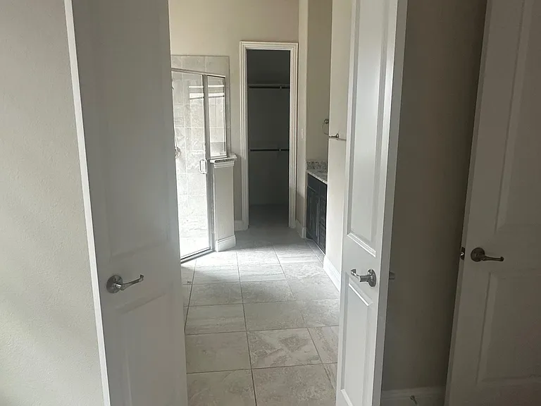 903 Red Deer Dr — Photo 15