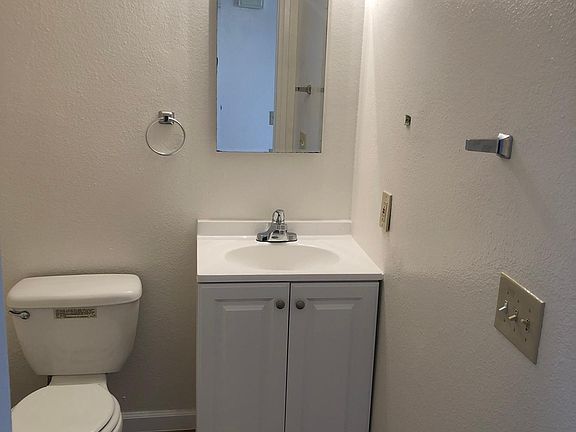 5th image of 4453 51st St #7