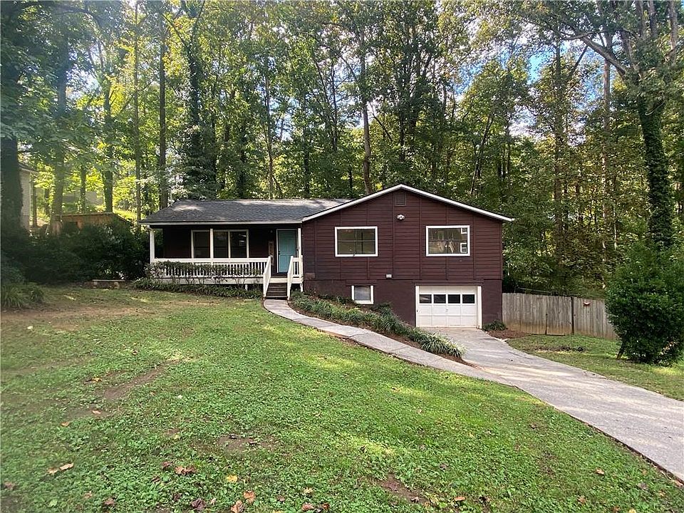 1st image of 181 Shady Ln