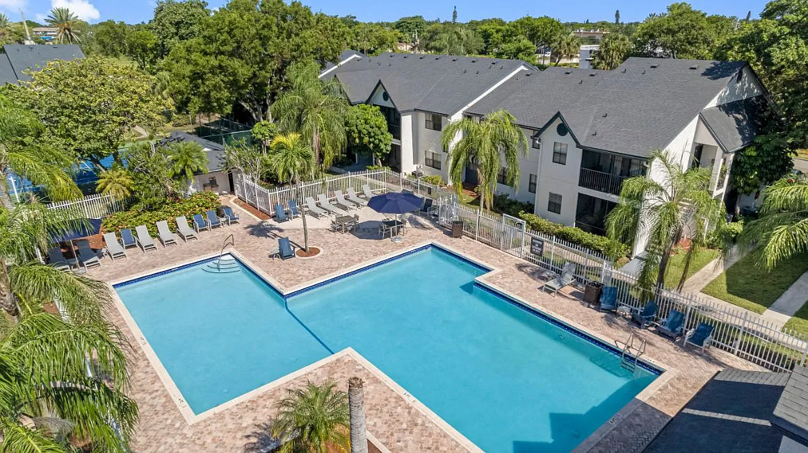 ARIUM Coconut Creek — Photo 2