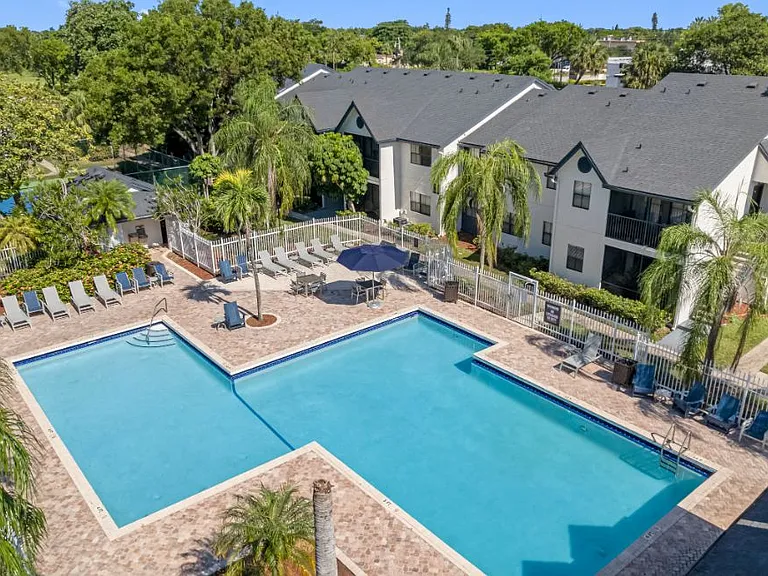ARIUM Coconut Creek — Photo 2
