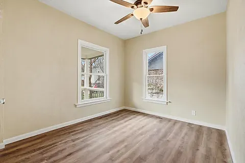 1525 E Cairo St — Photo 6