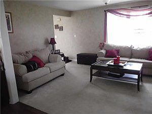 3rd image of 4293 Arrowwood Dr