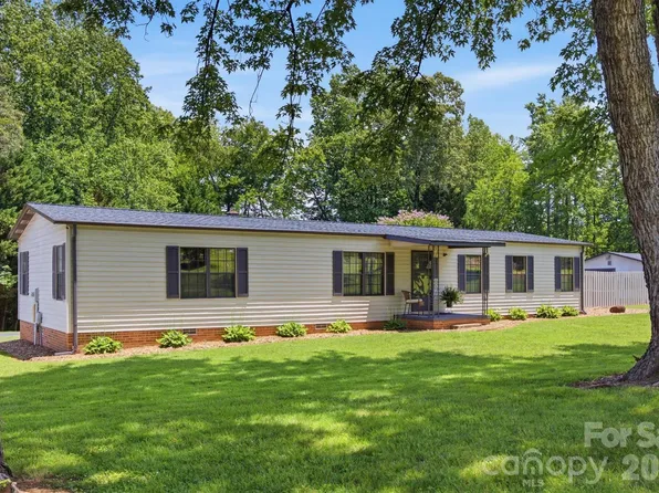 2733 Powell Drive Ext, Valdese, NC 28690