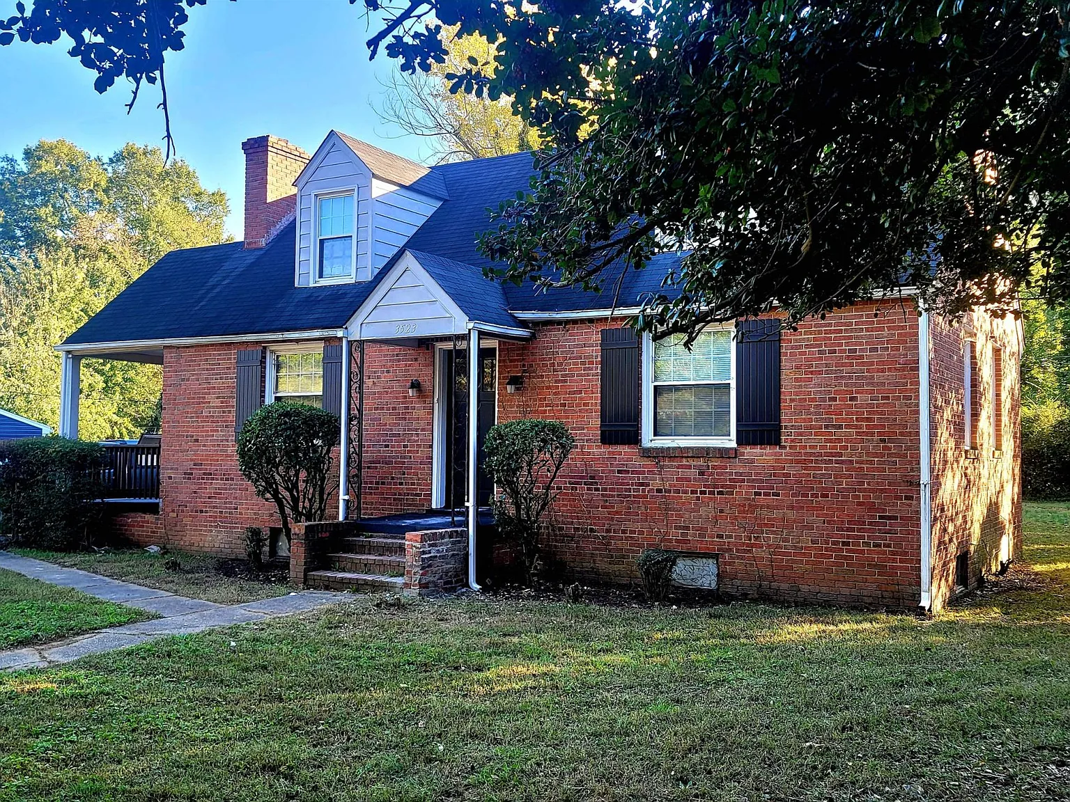 5 bed, 1596 sqft, $1,995 — Photo 4