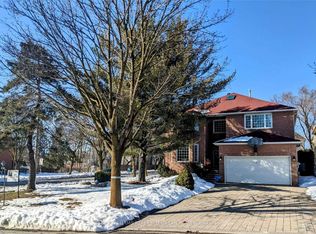132 Old Surrey Ln, Richmond Hill, ON L4C 8S6