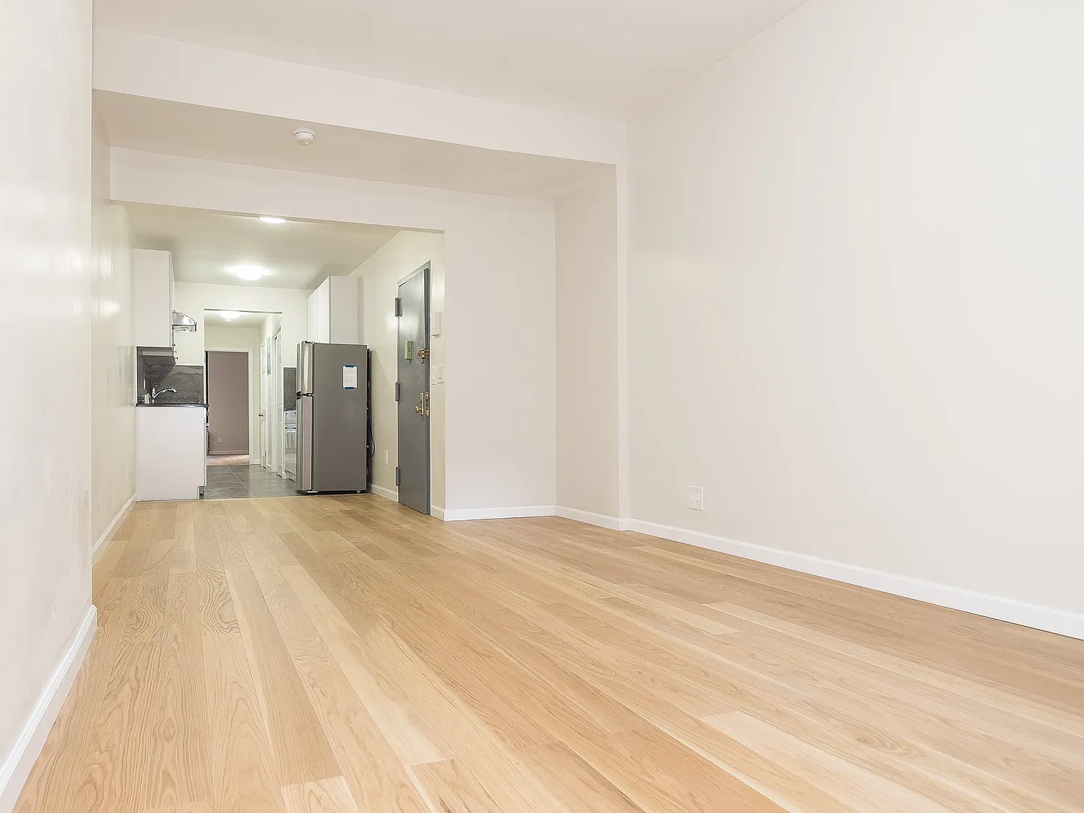 239 East 51st Street — Photo 2
