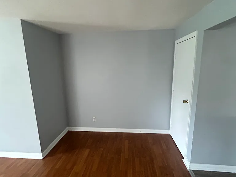 708 Oxford Ave #D — Photo 10
