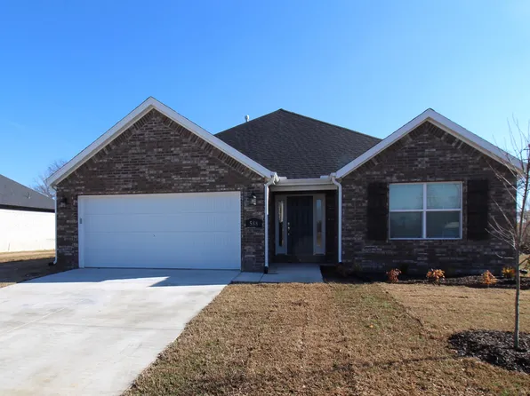588 Utah Ave, Farmington, AR 72730