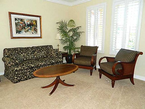4th image of 11467 McDowell Ct