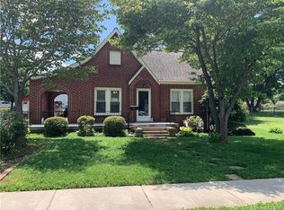 310 E Washington Ave #15, Bessemer City, NC 28016