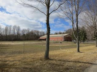 E3320 Bunker Rd, Waupaca, WI 54981