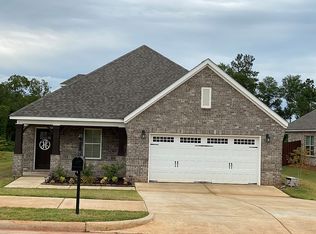 951 Wheat Ridge Drive, Prattville, AL 36066