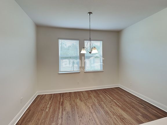5th image of 6062 Little Bluff Cir