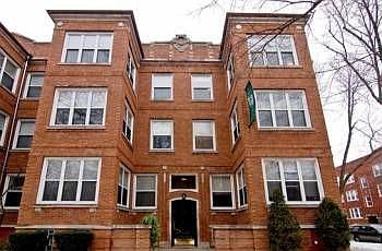 2nd image of 3045 W Sunnyside Ave