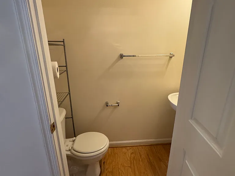 1244 Corbett Pl — Photo 35