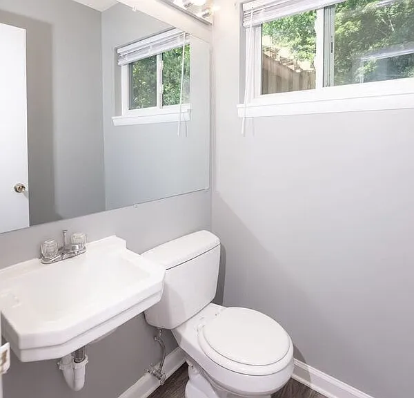 220 Elizabeth St #C4 — Photo 11