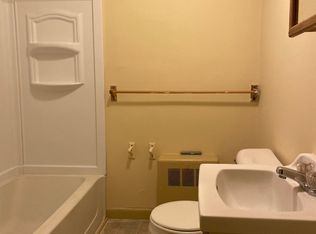 8 Leary Ave #8A, Chicopee, MA 01020