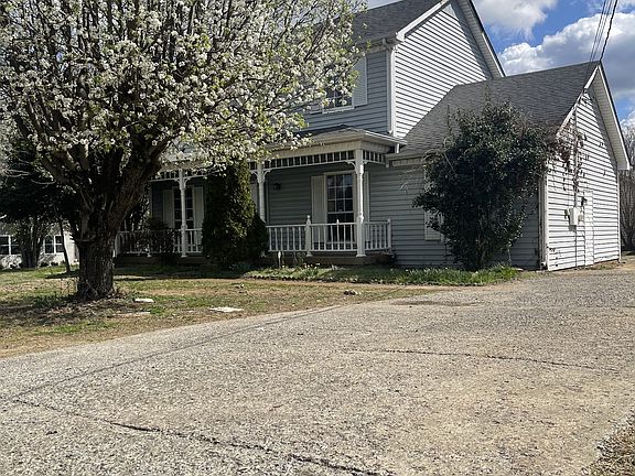 2nd image of 3285 Towne Village Rd