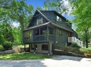 935 Maple Valley Rd, Coventry, RI 02827