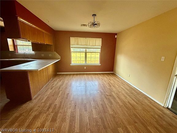 4th image of 17533 Rockey Ln